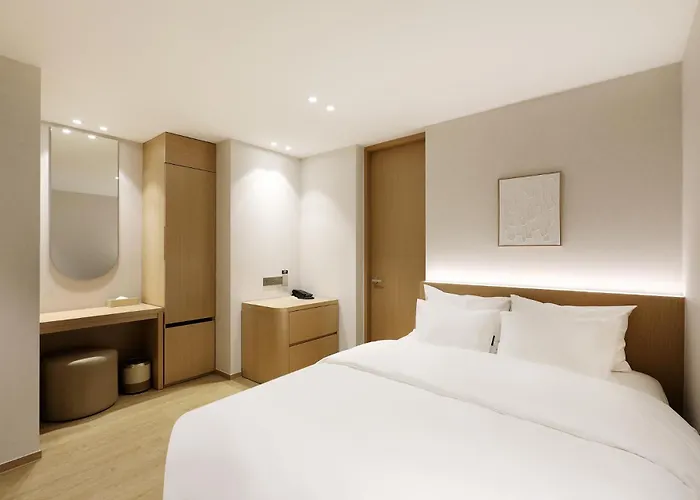 부천 브라운도트 부천역점 Hotel Séoul